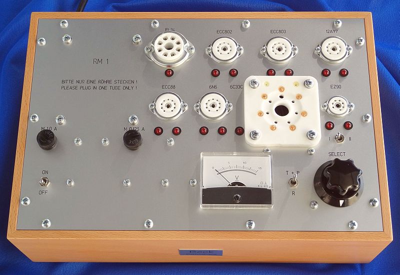 Röhrenprüfgerät RM 1 - kundenspezifisches Gerät 2